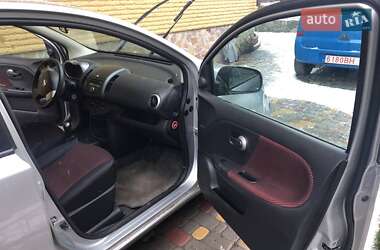 Хэтчбек Nissan Note 2008 в 