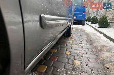 Хэтчбек Nissan Note 2008 в 