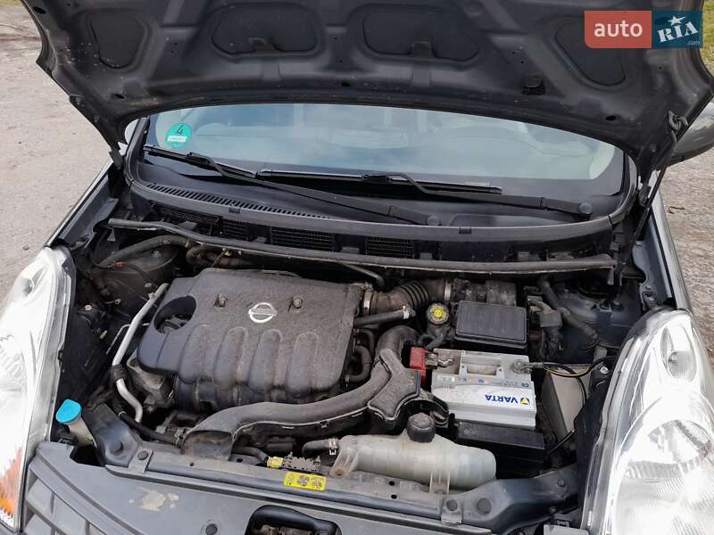 Хэтчбек Nissan Note 2006 в Дубно фото 26 Хэтчбек Nissan Note 2006 в Дубно