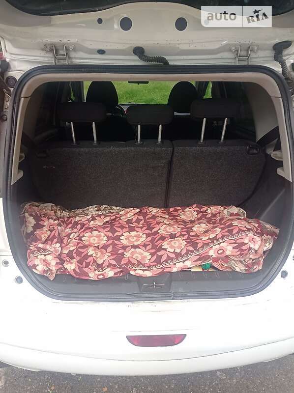 Хэтчбек Nissan Note 2009 в Днепре