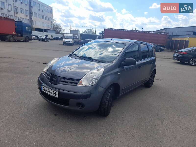Хетчбек Nissan Note 2006 в Миколаєві