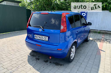 Хэтчбек Nissan Note 2008 в 