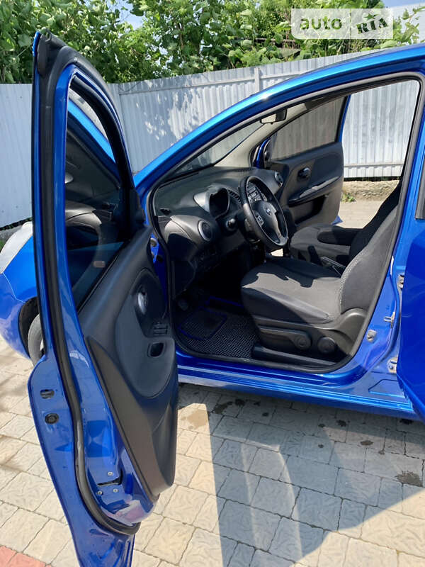 Хэтчбек Nissan Note 2008 в Мукачево