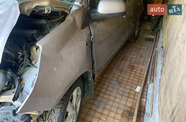 Хэтчбек Nissan Note 2007 в Остер