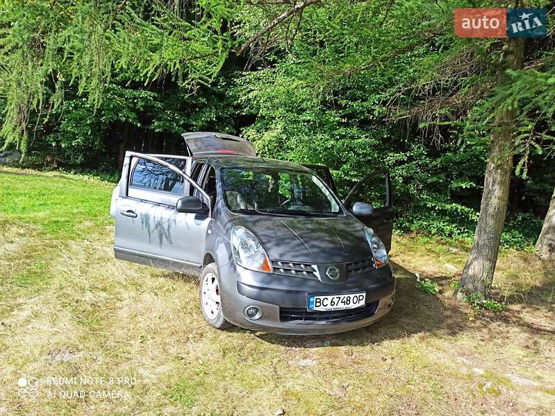 Хэтчбек Nissan Note 2006 в Львове