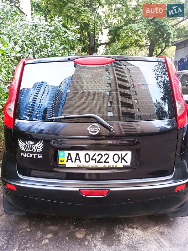 Хэтчбек Nissan Note 2008 в Киеве