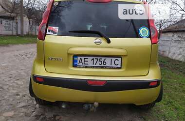 Хэтчбек Nissan Note 2006 в Пятихатках