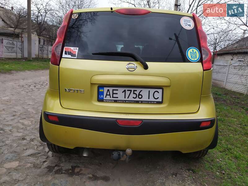 Хетчбек Nissan Note 2006 в 