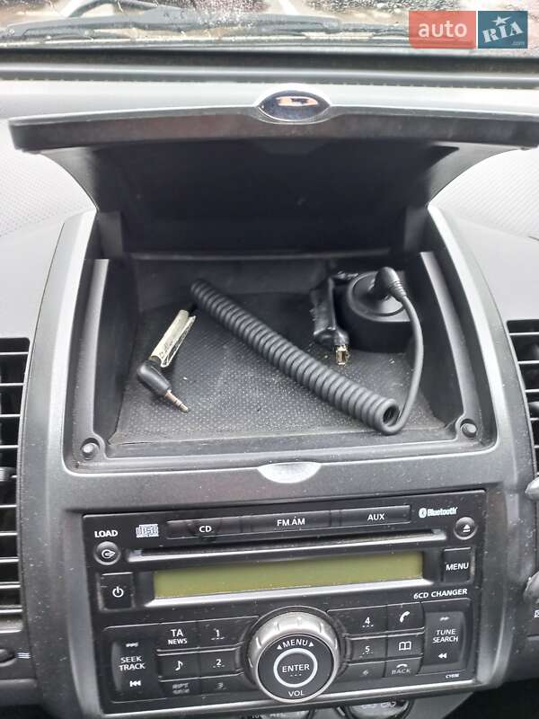 Хетчбек Nissan Note 2008 в Києві фото 10 Хетчбек Nissan Note 2008 в Києві