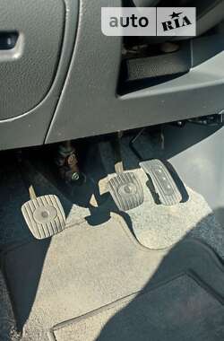 Хэтчбек Nissan Note 2013 в 