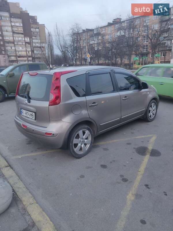 Хэтчбек Nissan Note 2008 в Украинке