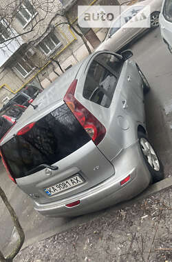 Хэтчбек Nissan Note 2013 в Киеве