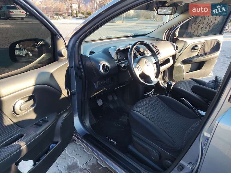 Хетчбек Nissan Note 2008 в Могилів-Подільському