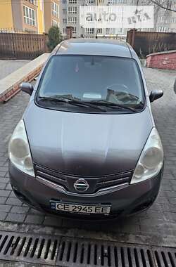 Хетчбек Nissan Note 2012 в Чернівцях