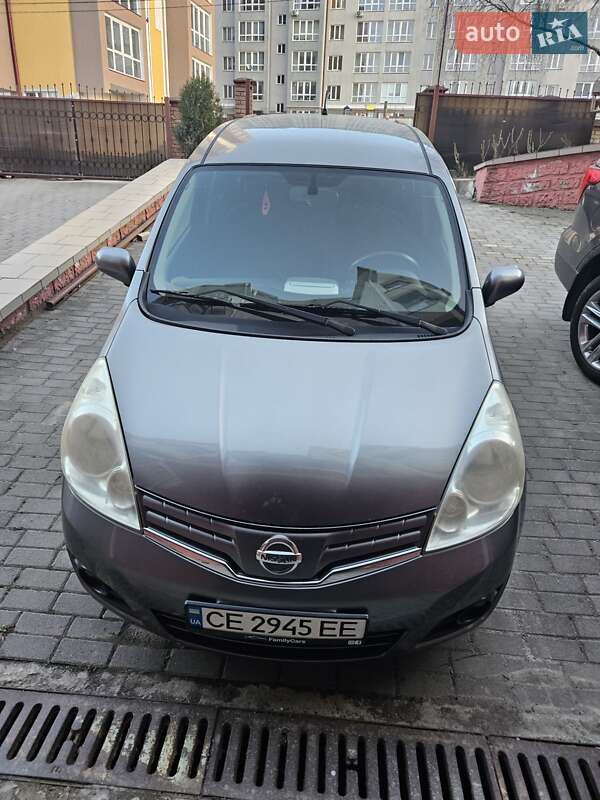 Хэтчбек Nissan Note 2012 в Черновцах