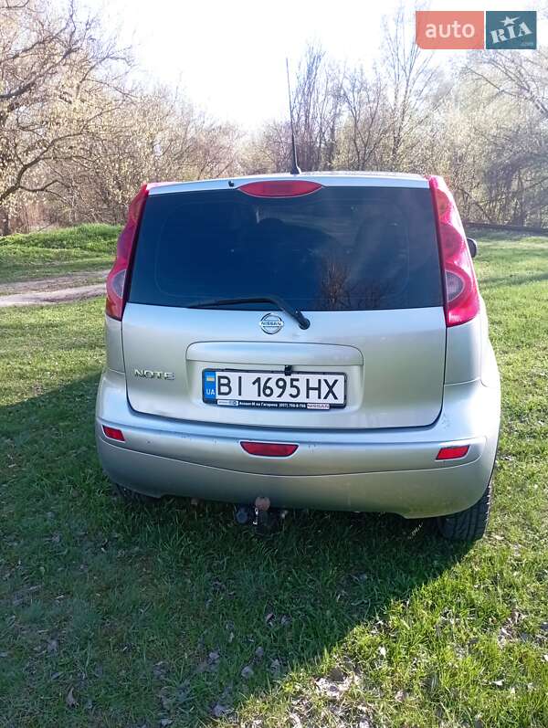 Хэтчбек Nissan Note 2008 в Кременчуге фото 10 Хэтчбек Nissan Note 2008 в Кременчуге