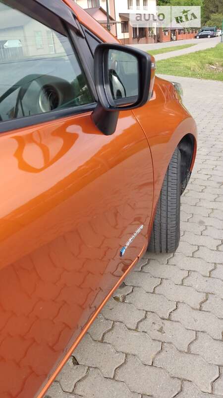 Хэтчбек Nissan Note 2017 в Сваляве