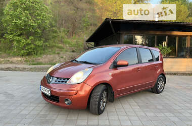 Хэтчбек Nissan Note 2007 в Черкассах