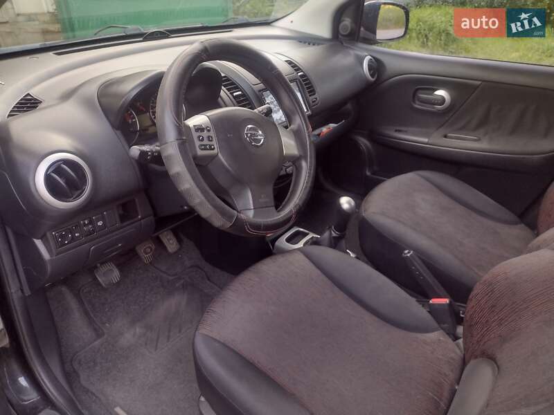 Хетчбек Nissan Note 2011 в Дніпрі