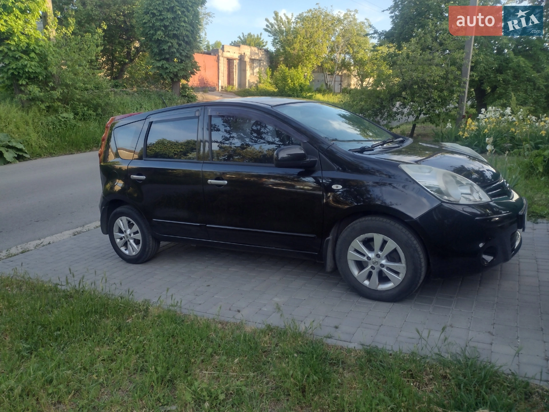2011 Nissan Note - мініатюра 2