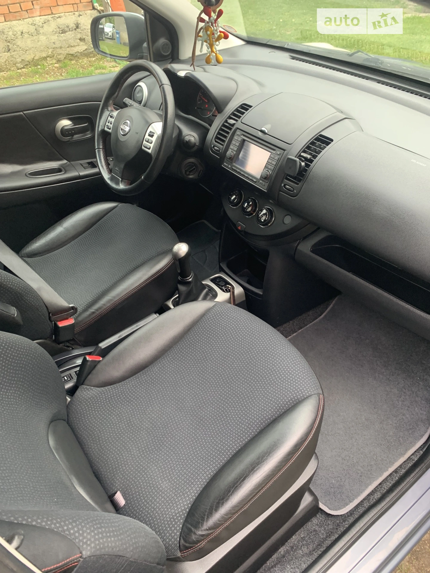 2011 Nissan Note - мініатюра 6