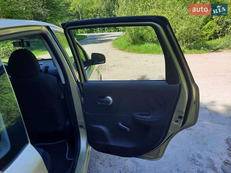 Хетчбек Nissan Note 2009 в Житомирі фото 28 Хетчбек Nissan Note 2009 в Житомирі