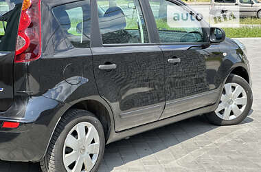 Хэтчбек Nissan Note 2010 в Луцке