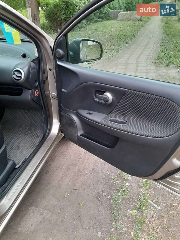 Хетчбек Nissan Note 2006 в Харкові
