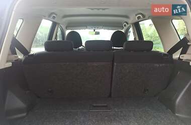 Хэтчбек Nissan Note 2006 в Староконстантинове