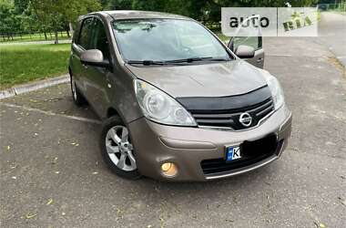 Хэтчбек Nissan Note 2011 в Киеве