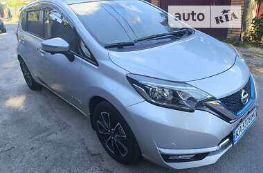 Хэтчбек Nissan Note 2017 в Ирпене