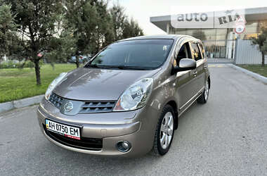 Хэтчбек Nissan Note 2008 в Полтаве