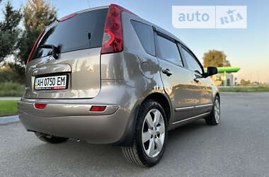 Хэтчбек Nissan Note 2008 в Полтаве