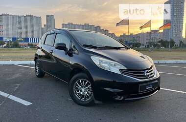 Хэтчбек Nissan Note 2013 в Киеве