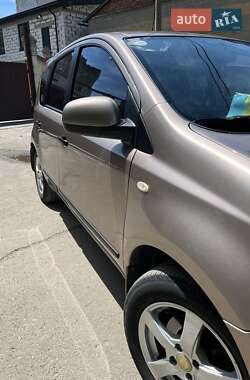 Хэтчбек Nissan Note 2012 в Бобрке