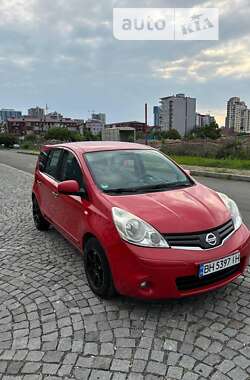 Хэтчбек Nissan Note 2011 в Одессе