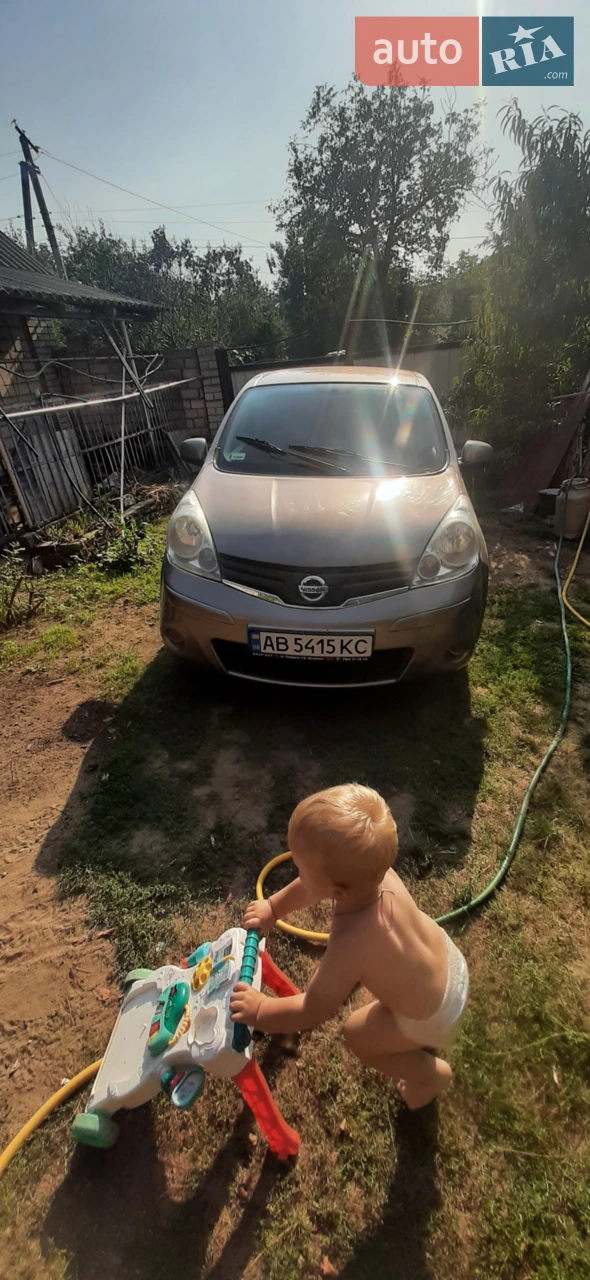 2010 Nissan Note - мініатюра 12