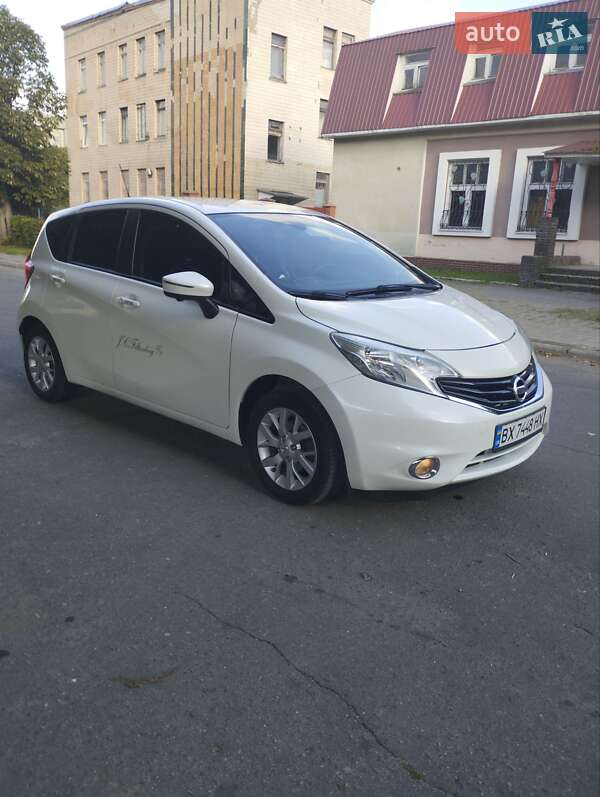 Хэтчбек Nissan Note 2013 в Красилове