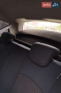 Хэтчбек Nissan Note 2013 в 