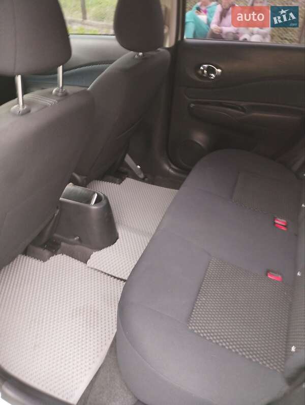 Хэтчбек Nissan Note 2013 в Красилове