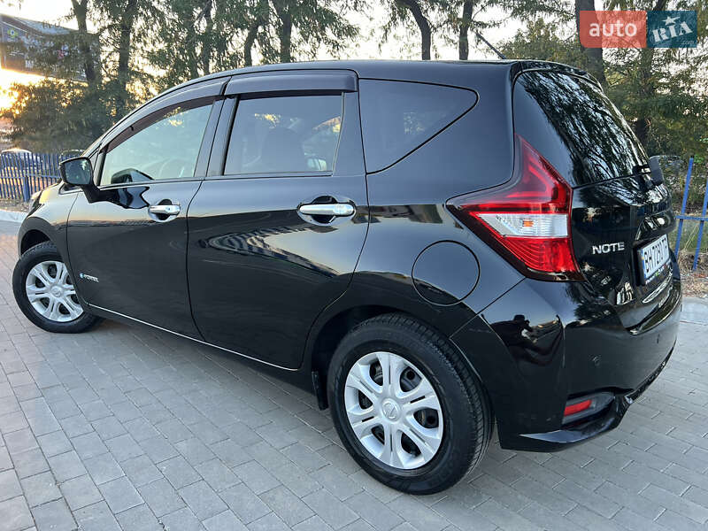 Хетчбек Nissan Note 2017 в Одесі