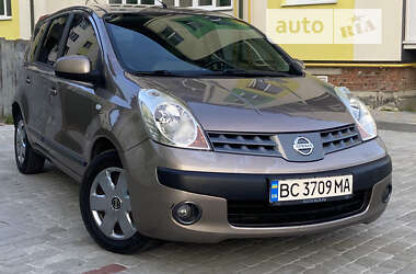 Хэтчбек Nissan Note 2006 в Львове