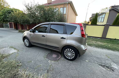 Хэтчбек Nissan Note 2008 в Киеве