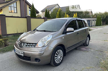 Хэтчбек Nissan Note 2008 в Киеве