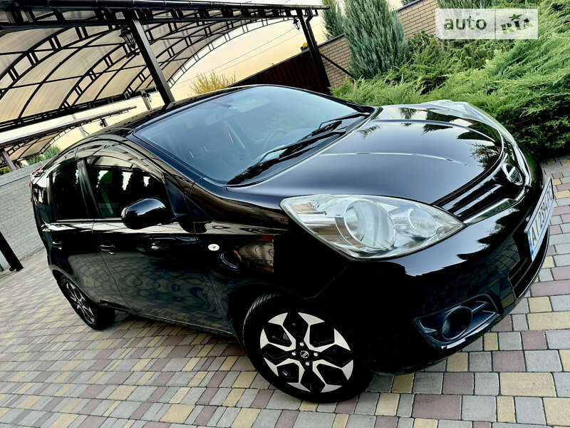 Хетчбек Nissan Note 2012 в Дніпрі