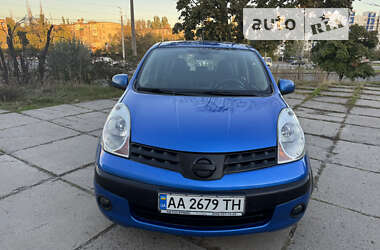 Хэтчбек Nissan Note 2007 в Киеве