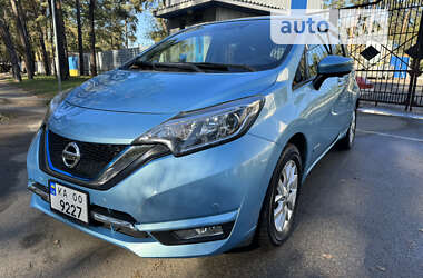 Хетчбек Nissan Note 2016 в Києві