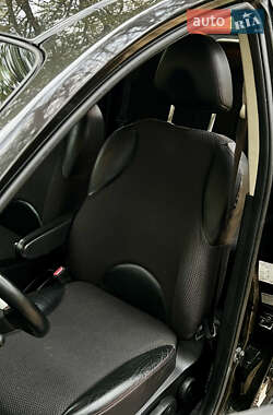 Хэтчбек Nissan Note 2006 в 