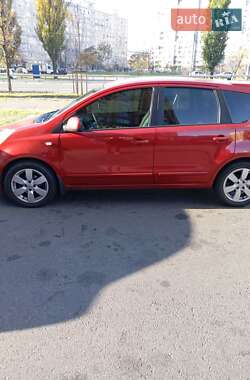 Хэтчбек Nissan Note 2008 в Киеве