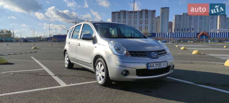 Хэтчбек Nissan Note 2008 в Трускавце